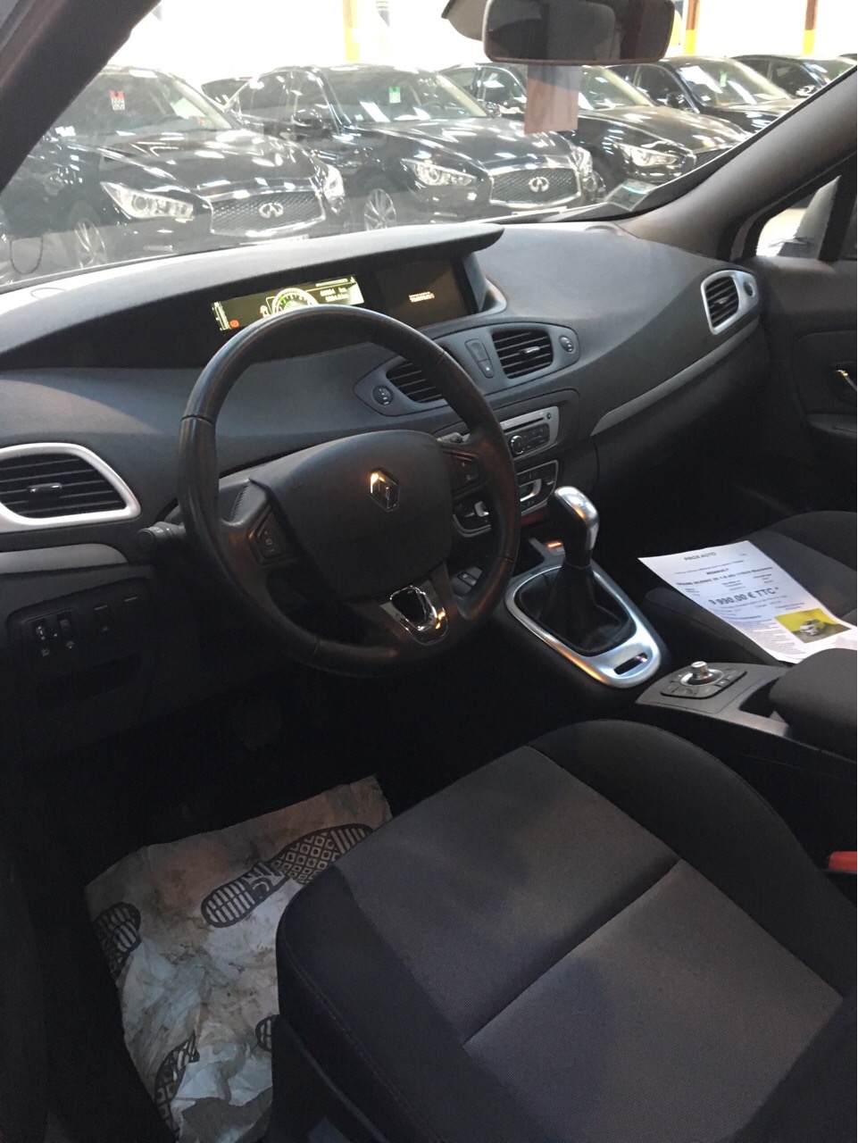 RENAULT GD SCENIC (01/06/2014) - 